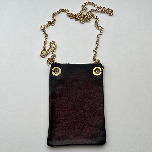 NEW Leather cell phone crossbody/pouch - Picture 2 of 9
